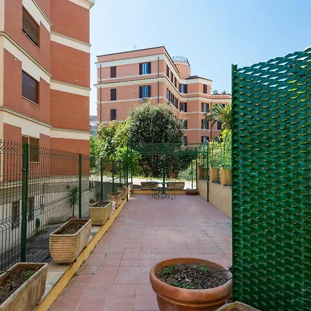 Apartament Casaamiterno *